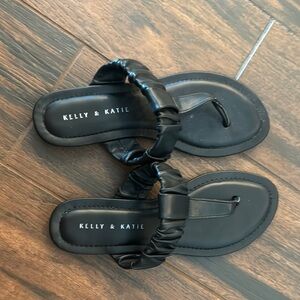Kelly & Katie Elegant Black Sandals